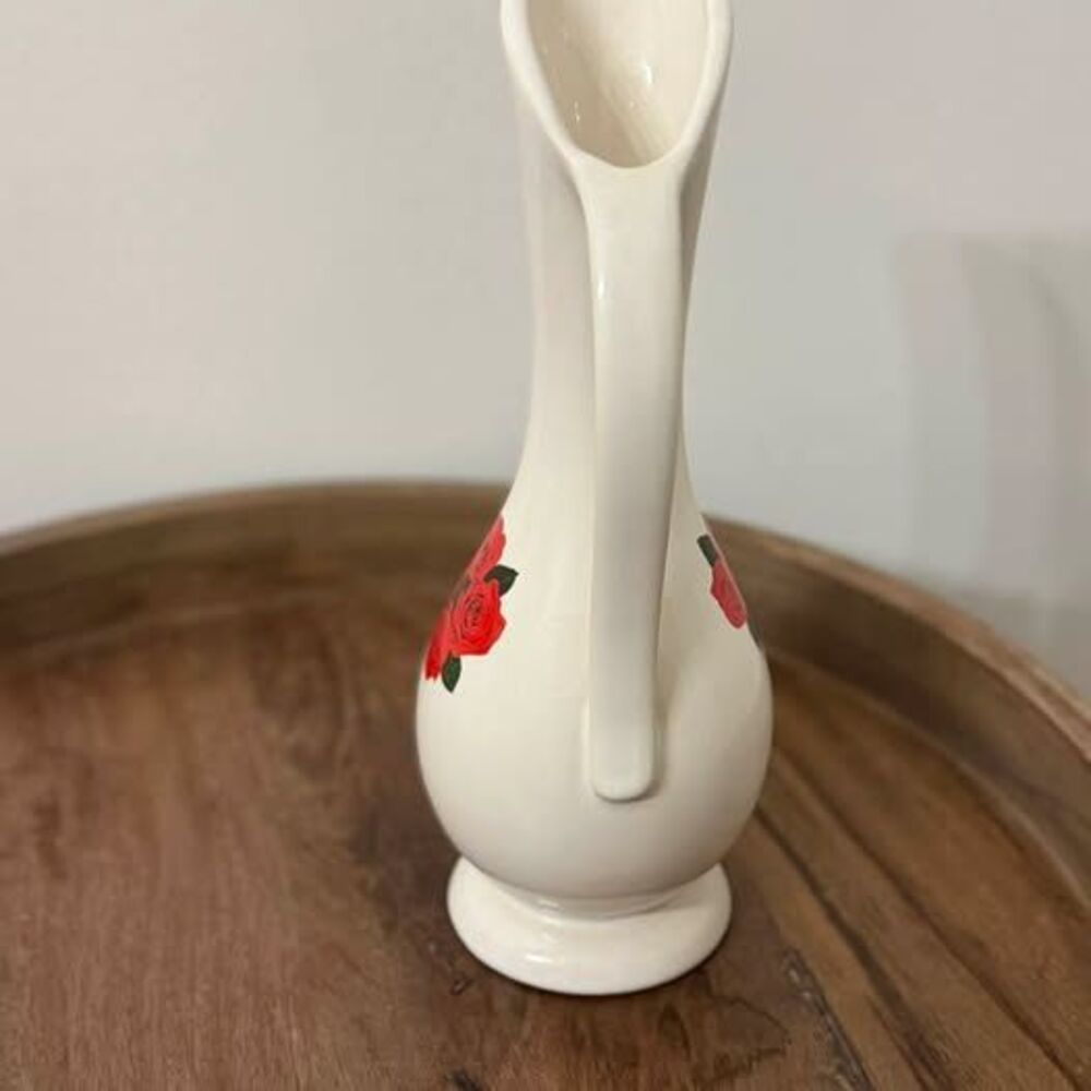 Four Roses Distillers Ceramic Pitcher Vase with Red Roses - Picture 2 of 7